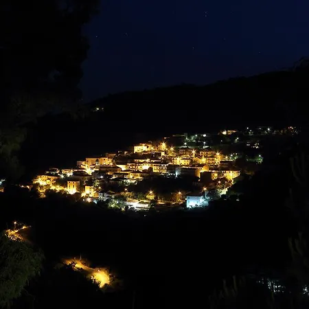 La Gatta Del Cilento Alojamento de Acomodação e Pequeno-almoço Montecorice